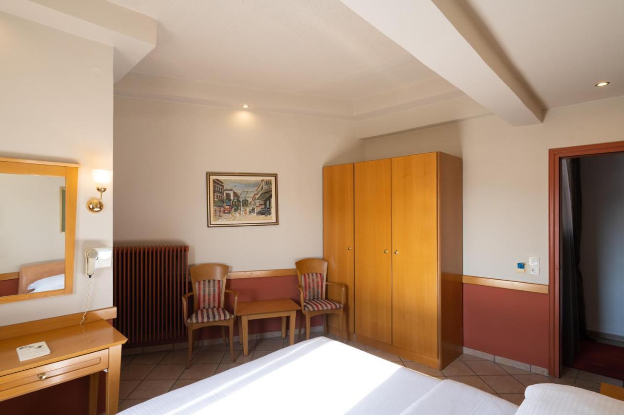 Hotel Ntinas Tríkala Exteriér fotografie